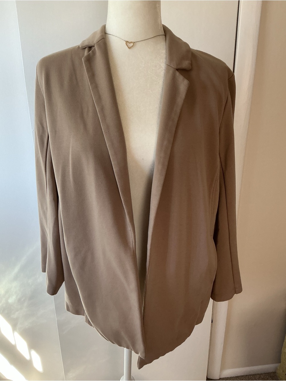 EILEEN FISHER OPEN FRONT KNIT BLAZER- CAMEL SIZE S/P